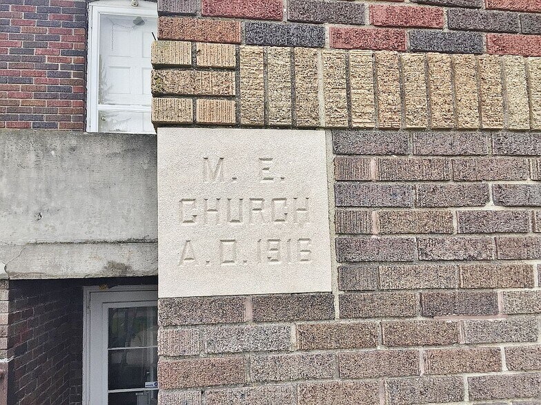 More Photos Of 211 Mill St, Beaverdam Religious Facility For Sale