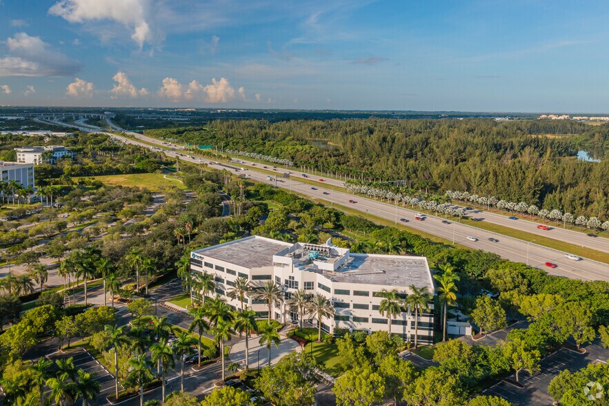 More Photos Of 1551 Sawgrass Corporate Pky, Sunrise Office For Lease