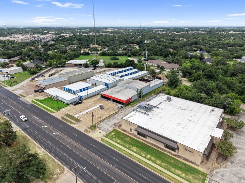More Photos Of 1700 E Villa Maria Rd, Bryan Office For Sale