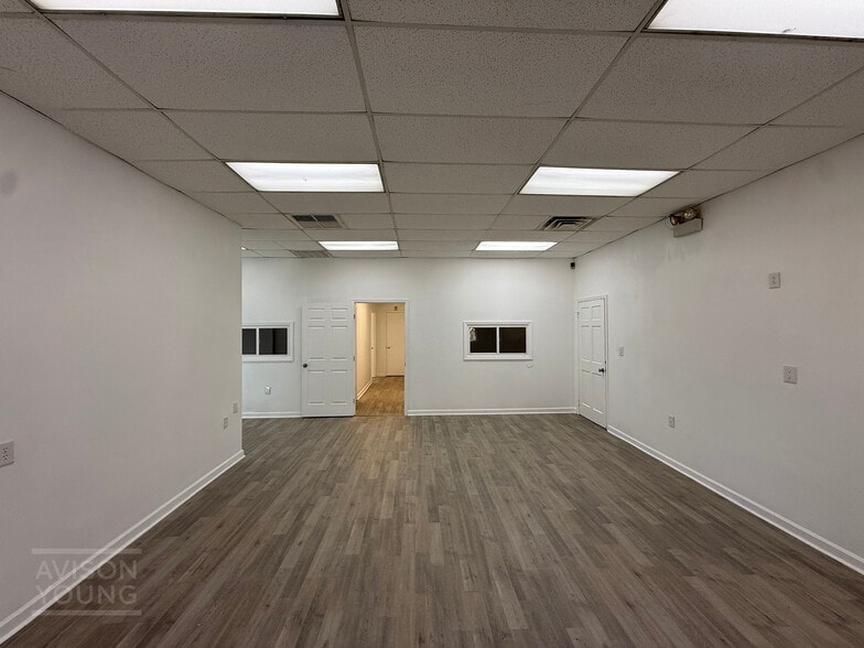 More Photos Of 9559 Hamburg Rd, Ladson Warehouse For Lease