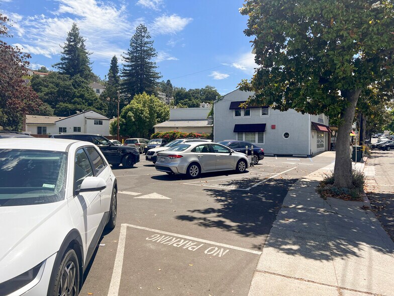 More Photos Of 1430 Leimert Blvd, Oakland Office For Lease