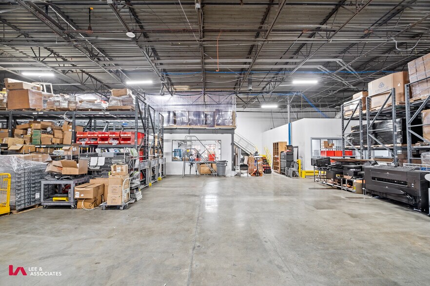 More Photos Of 2800 Colonnades Ct, Peachtree Corners Light Distribution For Lease