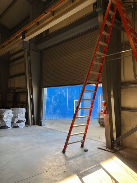 More Photos Of 6150-6170 Center Rd, Lowellville Warehouse For Sale