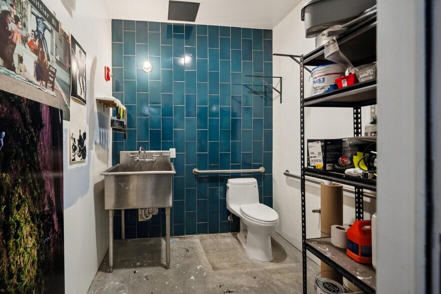 More Photos Of 2405 Folsom St, San Francisco Multifamily For Sale