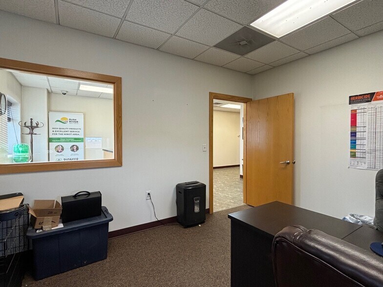 More Photos Of 6220 E Highway 2, Minot Service For Lease