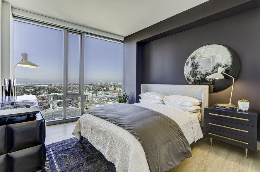 More Photos Of 1640 Broadway, Oakland Apartments For Lease