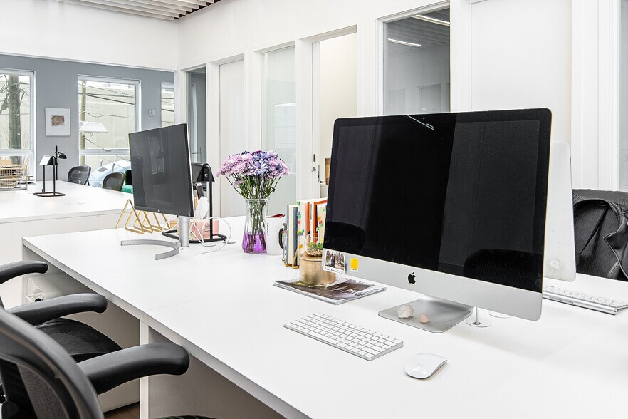 More Photos Of 155 2nd St, Jersey City Coworking Space
