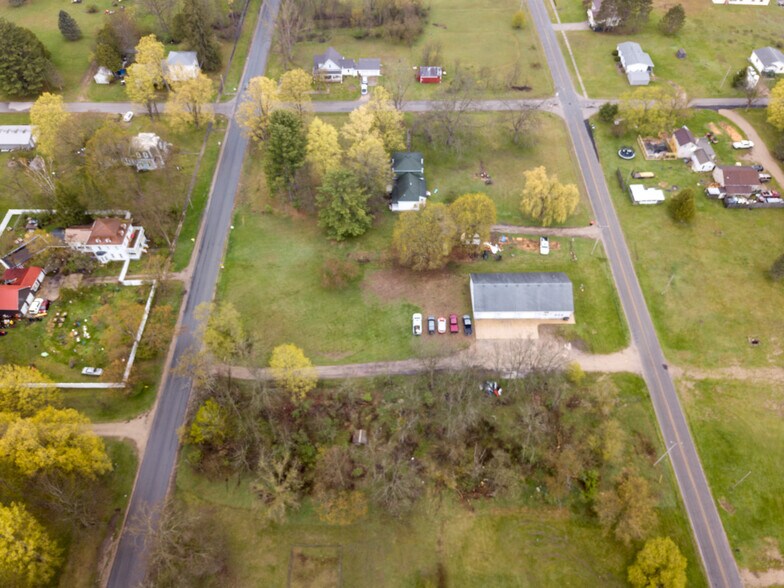 More Photos Of 410 Division st, Hersey Auto Repair For Sale