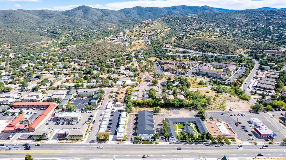 More Photos Of 1113 & 1117 E Gurley St, Prescott Rehabilitation Center For Sale