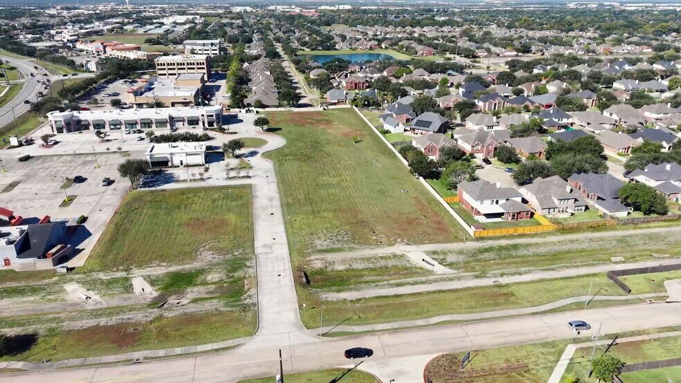 Primary Photo Of 9121 Broadway St, Pearland Storefront For Lease