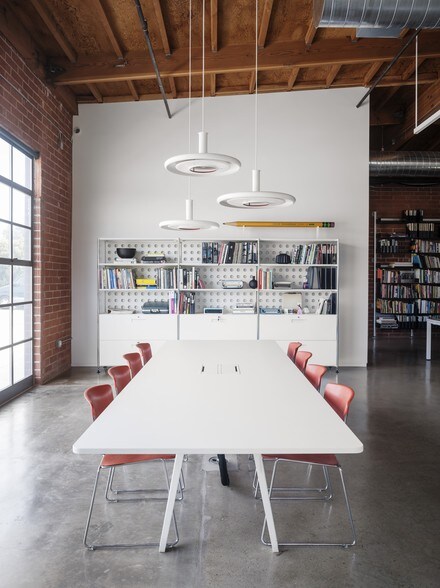 More Photos Of 1710-1716 12th St, Santa Monica Office For Lease