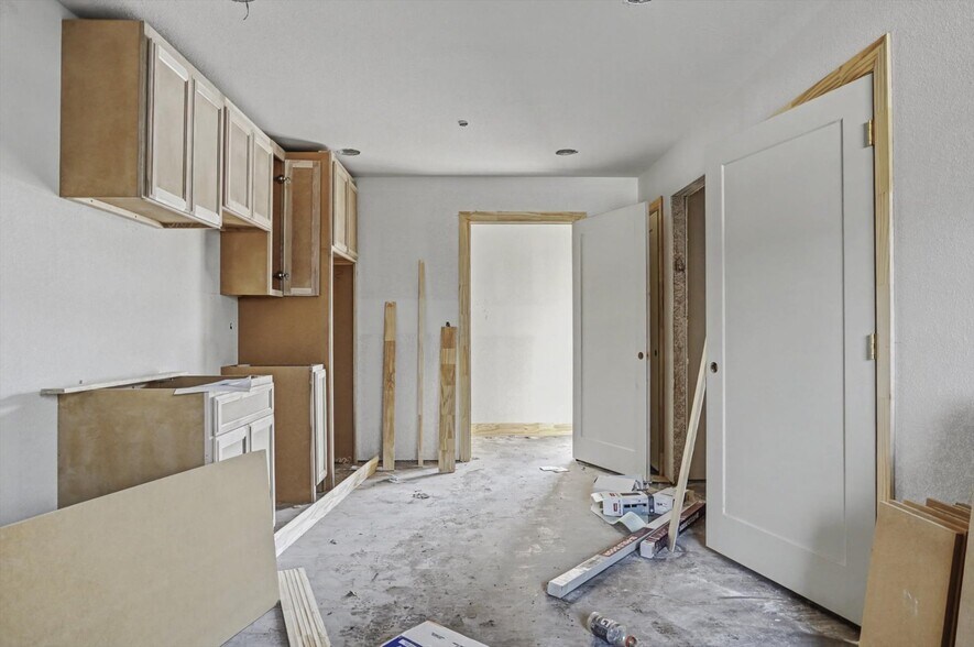 More Photos Of 1244 S Quincy Ave, Tulsa Multifamily For Sale