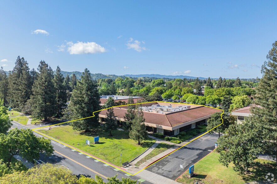 More Photos Of 355 N Wiget Ln, Walnut Creek Office For Sale