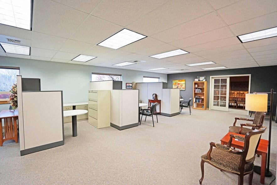 More Photos Of 603 N 39th Ave, Yakima Office For Lease
