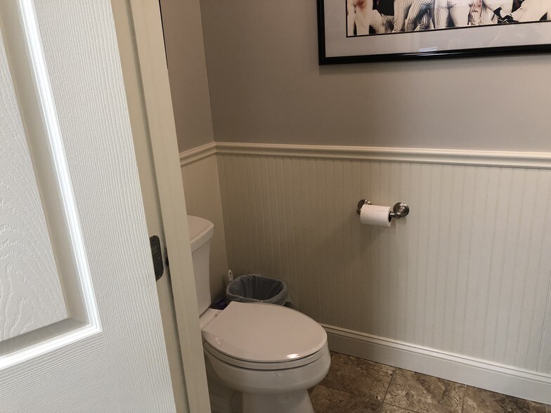 More Photos Of 271 US Highway 46, Fairfield Office For Lease