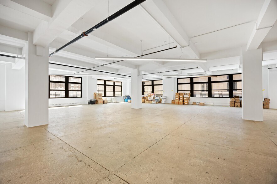 More Photos Of 305 Seventh Ave, New York Office For Sale
