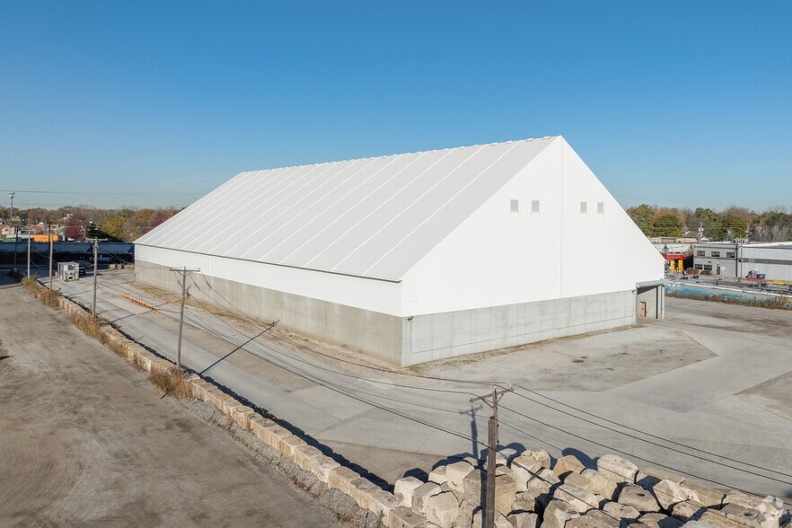 More Photos Of 3020 E 104th St, Chicago Warehouse For Sale