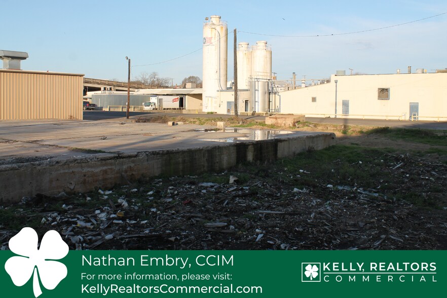 More Photos Of 301 S 17th St, Waco Land For Sale