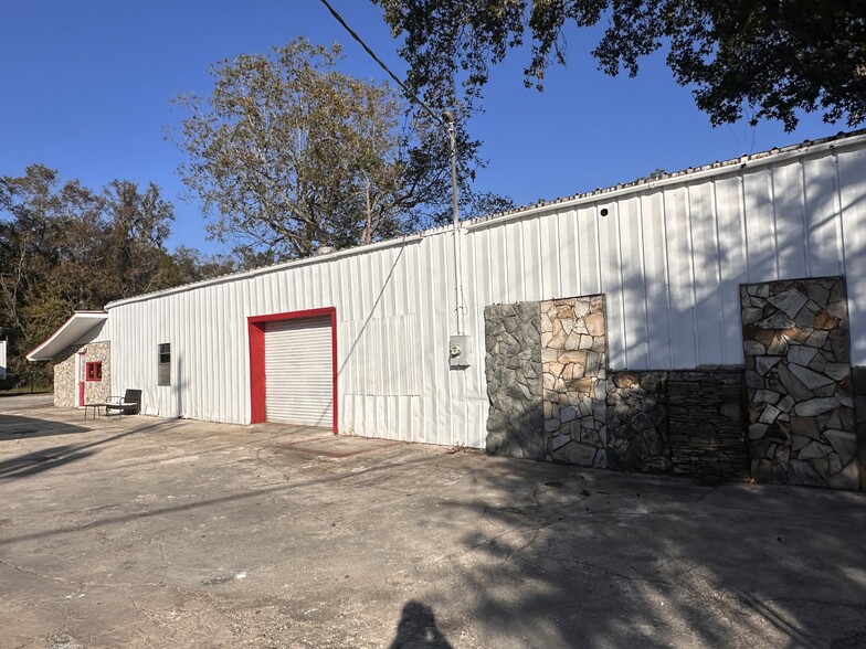 Primary Photo Of 3957 Saint Augustine Rd, Jacksonville Warehouse For Lease