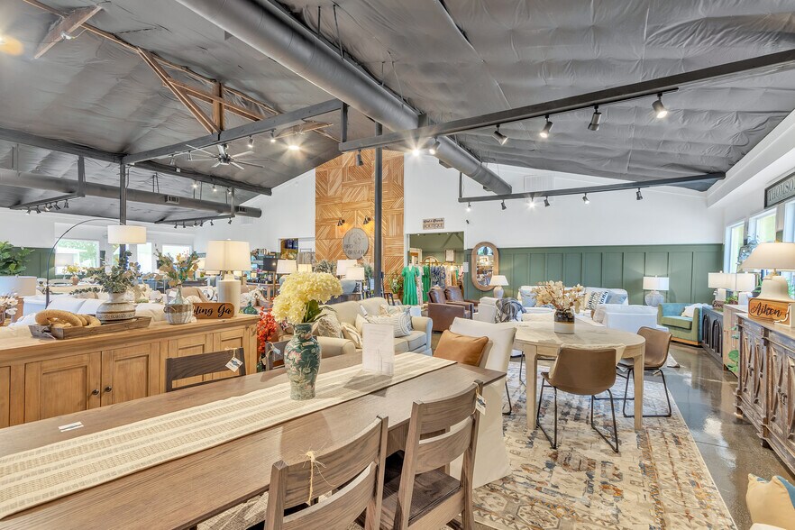 More Photos Of 1494 Washington Rd, Thomson General Retail For Sale