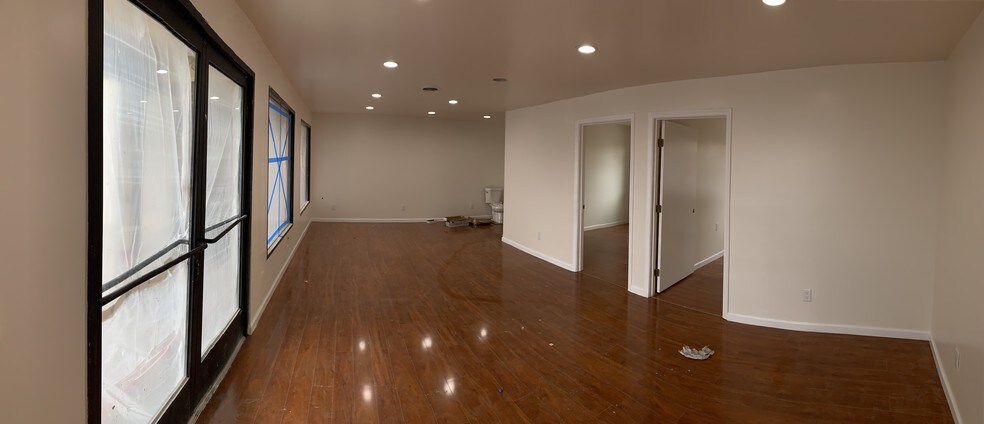 More Photos Of 1615 E Plaza Blvd, National City Office For Sale