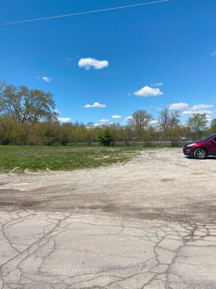 More Photos Of 3200 Block of S Meeker, Muncie Land For Sale