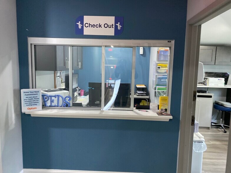 More Photos Of 675 Broadway, Paterson Medical For Lease