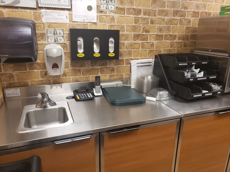 More Photos Of 1860-1868 Centre St, West Roxbury General Retail For Sale