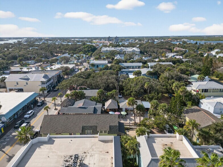 More Photos Of 314 Flagler Ave, New Smyrna Beach Storefront For Sale