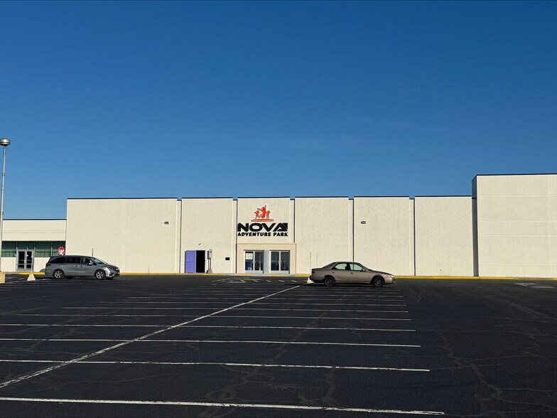 More Photos Of 3045 N 5th Street Hwy, Reading Unknown For Lease