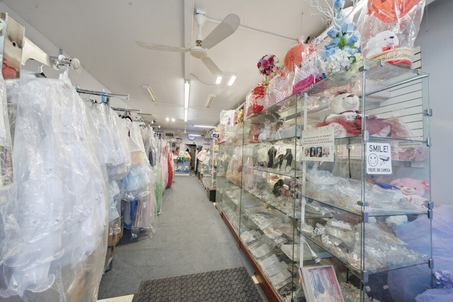 More Photos Of 3740-3746 W Fullerton Ave, Chicago Storefront Retail Residential For Sale