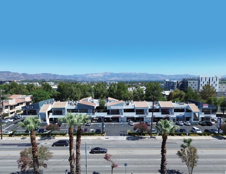 More Photos Of 21101-21163 Victory Blvd, Canoga Park Storefront Retail Office For Sale