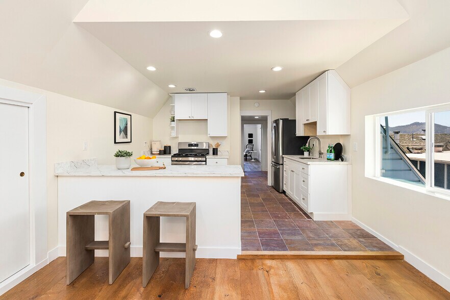 More Photos Of 2275 California St, San Francisco Apartments For Sale