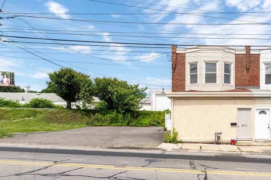 Primary Photo Of 8517 Lansdowne Ave, Upper Darby Township Storefront Retail Residential For Sale