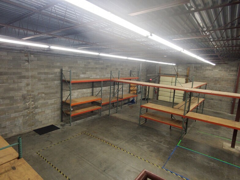 More Photos Of 802 Pierce St, Omaha Warehouse For Sale