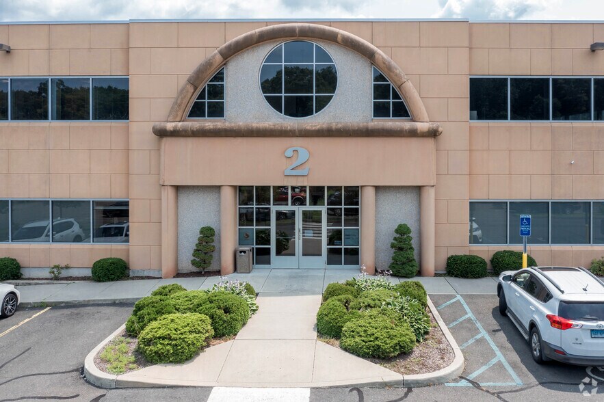 More Photos Of 2 Ivy Brook Rd, Shelton Medical For Lease