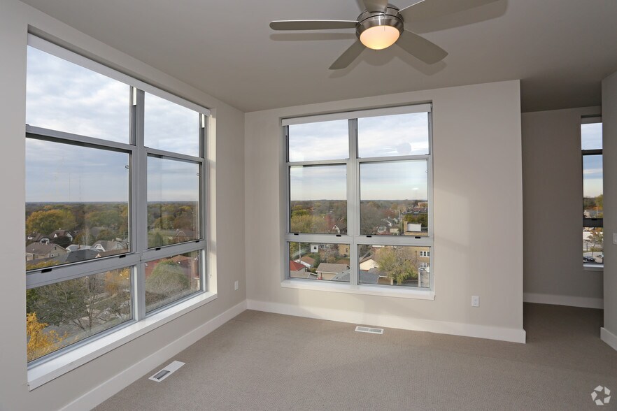 More Photos Of 4175 N Oakland Ave, Shorewood Multifamily For Sale