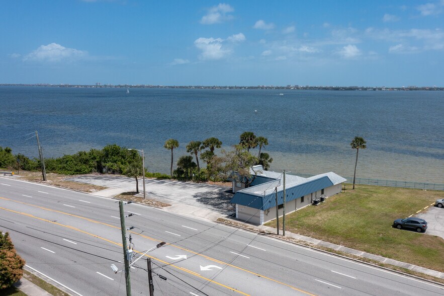 More Photos Of 1331 S Harbor City Blvd, Melbourne Office Residential For Sale