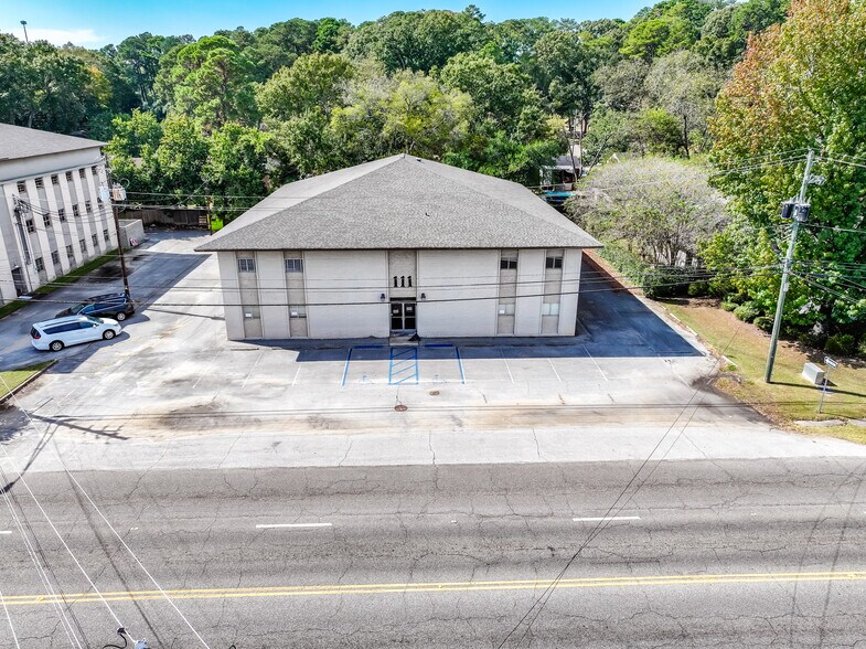 More Photos Of 111 Coliseum Blvd, Montgomery Office For Sale