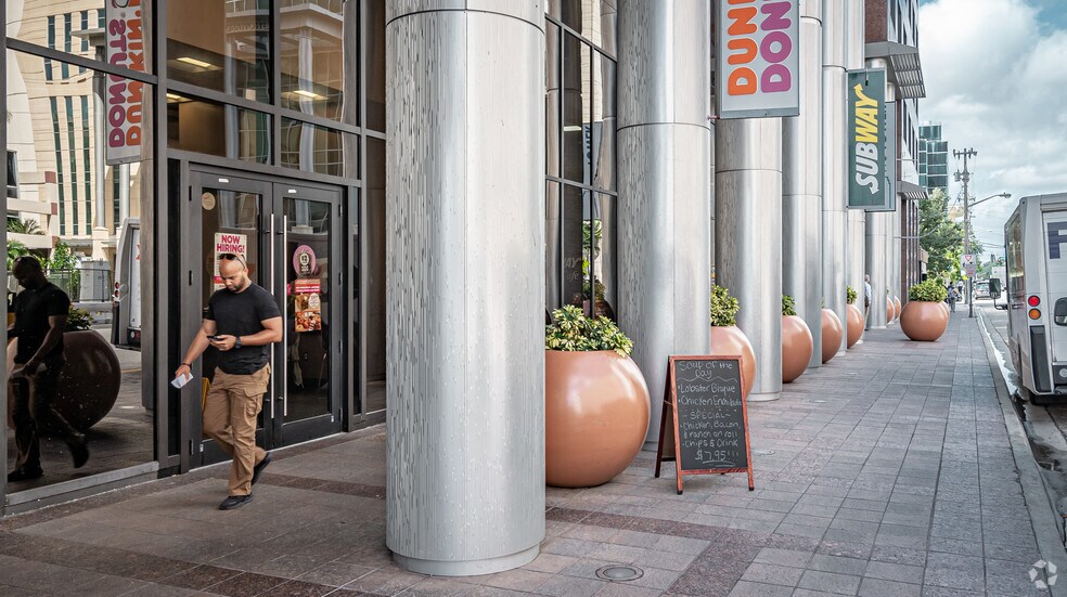 More Photos Of 110 SE 6th St, Fort Lauderdale Office For Lease