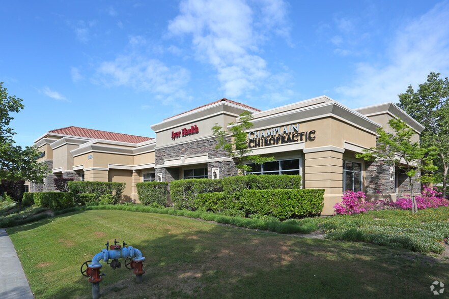 Primary Photo Of 1010-1050 E Perrin Dr, Fresno Unknown For Lease