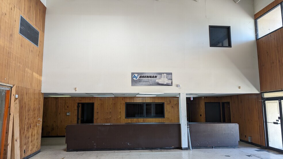 More Photos Of 4702 Baldwin Blvd, Corpus Christi Warehouse For Lease