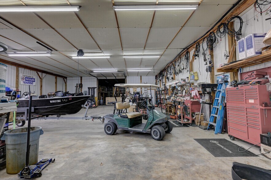 More Photos Of 4961 Highway 43, Seneca Marina For Sale