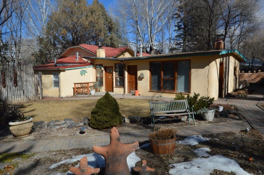 Primary Photo Of 416 La Lomita Rd, Taos Hospitality For Sale