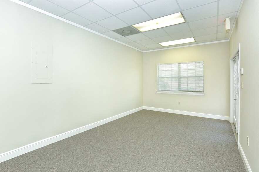 More Photos Of 501 E Oak St, Kissimmee Medical For Lease