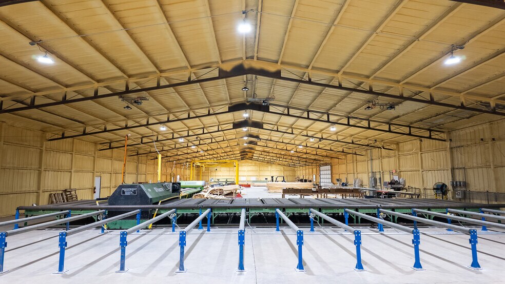 More Photos Of 11535 Sooner Rd, Edmond Warehouse For Sale