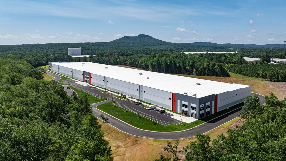 More Photos Of 540 Canterbury Rd, Kings Mountain Manufacturing For Lease