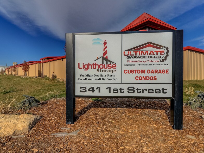 More Photos Of 341 1st St, Mead Warehouse For Sale