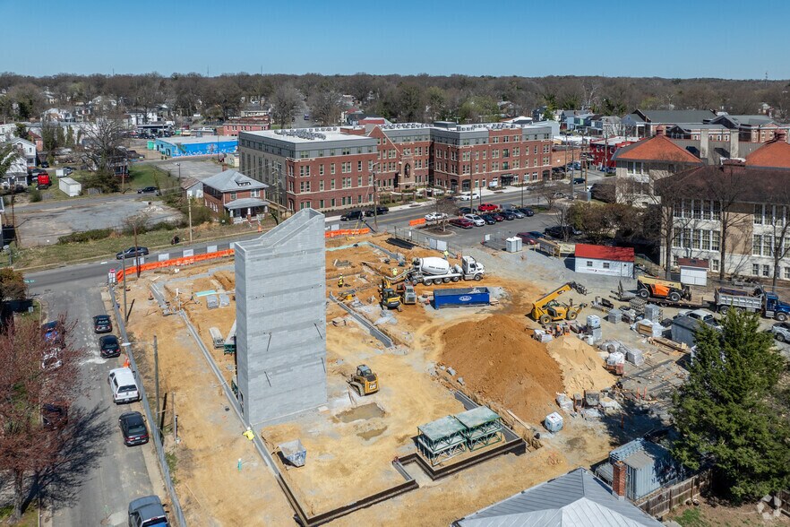 More Photos Of 2921 Woodcliff Ave, Richmond Apartments For Lease