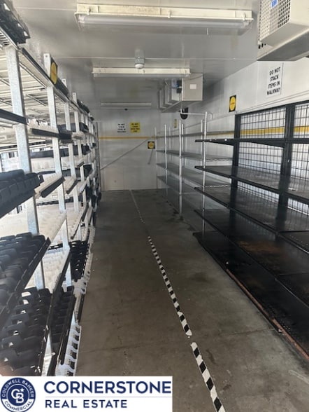 More Photos Of 1010 Cy Ave, Casper Specialty For Lease